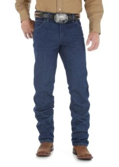 Wrangler Premium Performance Cowboy Cut